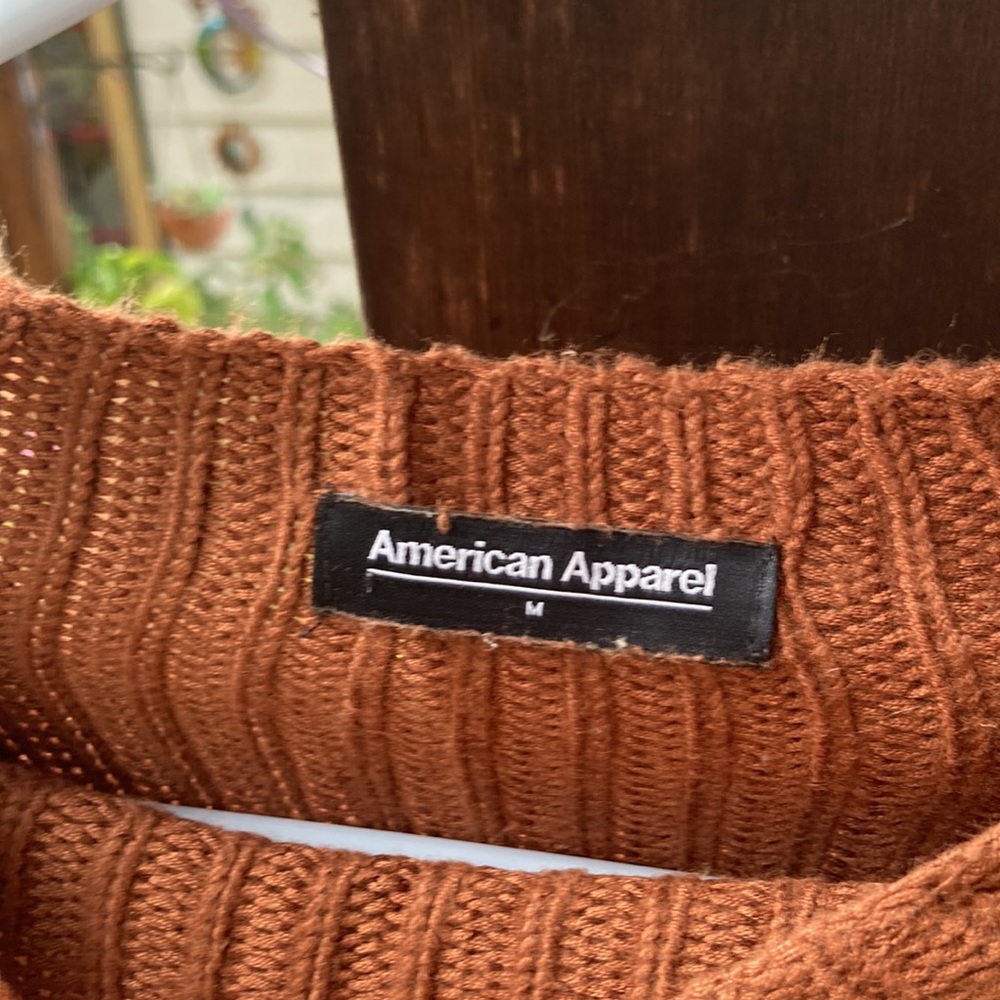 Soft sweater - Picture 2 of 2